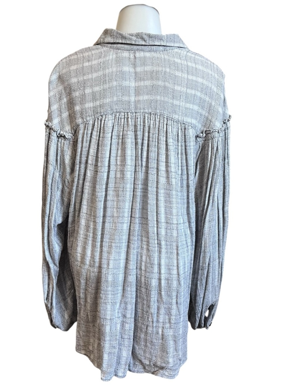 Medium Free People Head to the Highlands grey button down top - Picture 3 of 4